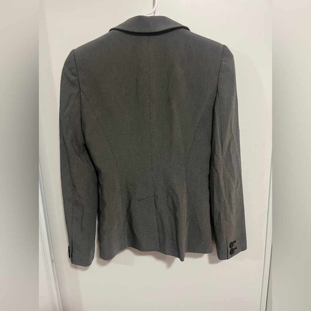 Emporio Armani Women's Size Small Italian 36 Gray Blazer Jacket Padded Shoulders - Picture 5 of 6